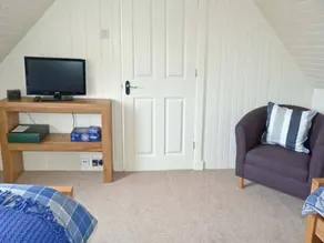 Hill Cottage - Image 5
