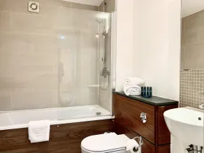 Lexham Gardens Apartments by Mayfair Stay - Image 3
