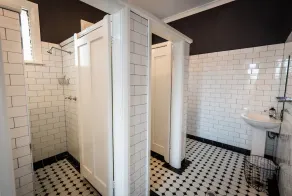 The Royal Hotel - Image 4