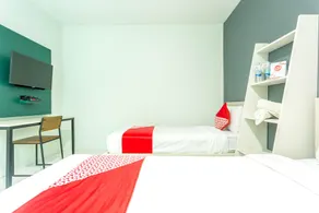De-lima Guesthouse & Restro - Image 4