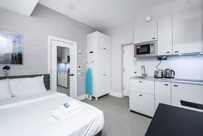 Trendy Studios, PRIMROSE HILL - SK - Image 5