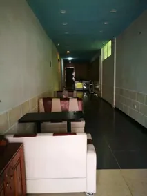 Esiya Hotel - Image 2