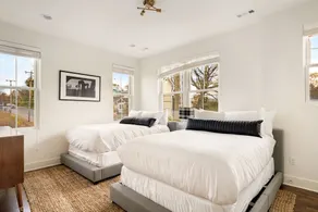 Hart Suite 2 by Avantstay Gorgeous Town House w/ Modern Amenities in Nashville! - Image 2