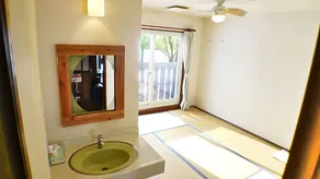 Bandai Lakeside Guesthouse - Image 5