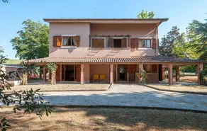Beautiful Home in Ponzano di Fermo With Jacuzzi, Wifi and 4 Bedrooms - Image 3