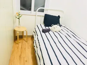 1 Kay House - Place 4 - Hostel - Image 2