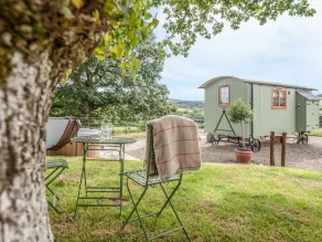 Padarn's Hut - Image 4
