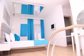 Moyo Luxury Hotel & Beach - Image 3
