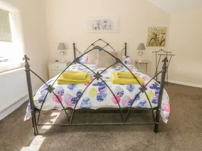 28 Stone Cottage - Image 4