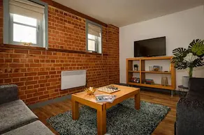 Karah Suites - Gloucester Docks - Image 2