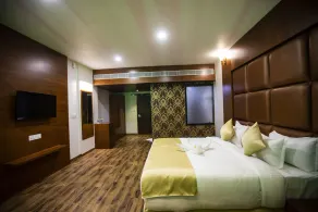 Jalashray Resort - Image 4