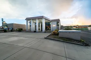 Little Suites Provo - Image 4