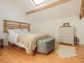 Hayloft - Image 2