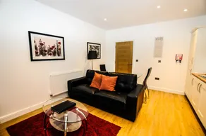 Your Stay Bristol Midland Way - Image 2