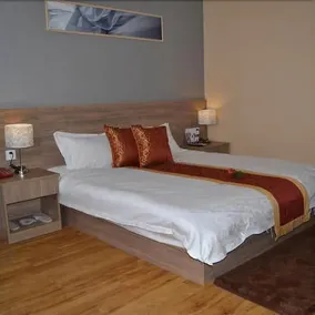 Holiday Boutique Hotel - Image 5