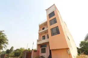 Grand Harshit Resort By OYO Rooms - Image 5