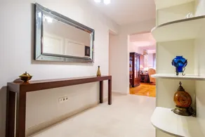 Fully Equipped Cozy Home in Besiktas - Image 2