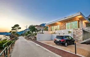 Beautiful Home in Baska Voda With Wifi and 2 Bedrooms - Image 5