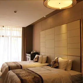 Tianzhan Hot Spring Resort - Image 2