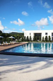 Dozen Park Kenting - Image 1