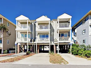 Second-row 4br Townhome W/ Ocean Views 4 Bedroom Townhouse - Image 5