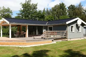Luxurious Holiday Home in Dannemare With Whirlpool - Image 4