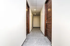 OYO 68886 Hotel Raj International - Image 4