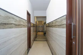 OYO 68886 Hotel Raj International - Image 3