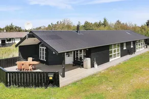 Peaceful Holiday Home in Jutland With Private Whirlpool - Image 3