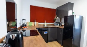 Epiphany homes - 4 bedroom house in Norwich - Contractor friendly - close to airport and hospital - Image 3