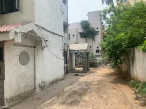 AHK4-2BHK+2WC Central Location - Image 3