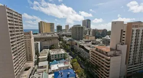 Royal Kuhio 1701 - Spacious Corner Unit with Stunning Mountain Views in the Heart of Waikiki! - Image 4