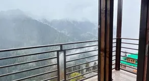 Nesto Stay and Cafe, Shoja Jibhi - Image 4