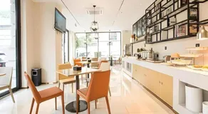 City Comfort Inn Liuzhou Chengzhong Wanda Haiguan - Image 4
