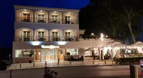 Platani Hotel - Image 5