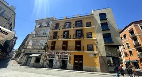 Moderno Apartamento en la Plaza del Tossal - Image 4