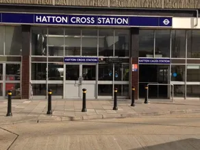 2 bedroom Flat - Heathrow Feltham Hayes Hounslow - Image 5