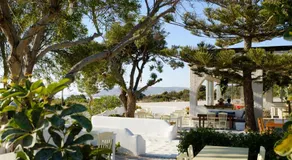 Villa Faros small hotel and restaurant - Image 4
