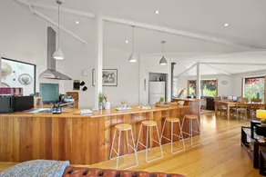Blissful Birchs Bay - Gorgeous 3 Bedroom House - Image 5