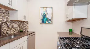 Sleek Boston Condo near South End - Image 4