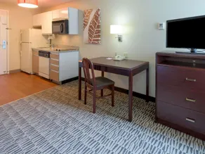 Hawthorn Suites Hartford/Meriden - Image 3