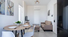 Park View Retreat Limassol - Image 3