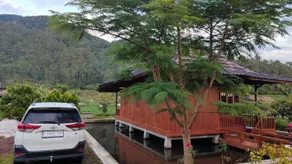 Villa Syariah Ciwidey Bandung Arreneuz View Kebun - Image 5