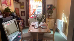 Homestay in The Heart Of Avalon - Image 3