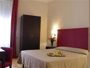 Target Inn Rooms - Image 2