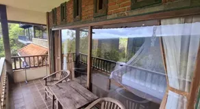 Kraras Munduk Guest House & DonBiyu Rendezvous Restaurant - Image 3