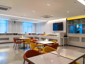 Jinjiang Metropolo Hotel Fuzhou Sanfang Qixiang Dongjiekou Metro Station - Image 4
