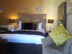 The Ambassador Townhouse - Image 5