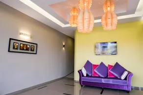 De Champs Hotel - Image 3