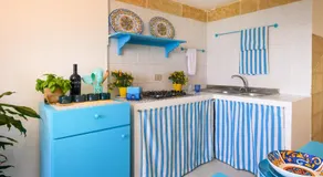Punta Correnti Seaview Apartments, Castro Marina - Image 3